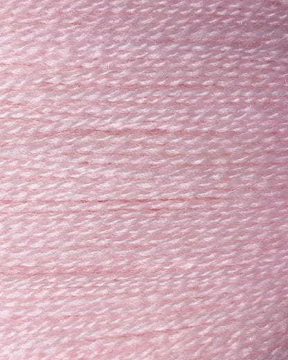 Filato di  lana rosa